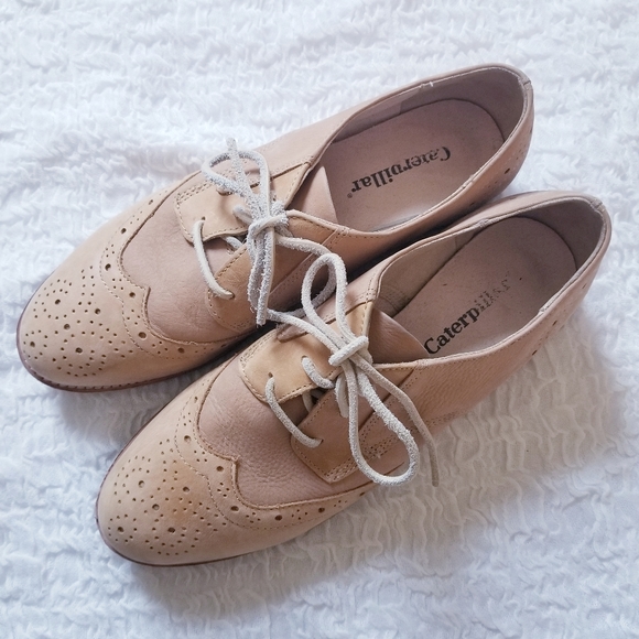 caterpillar casual reegan